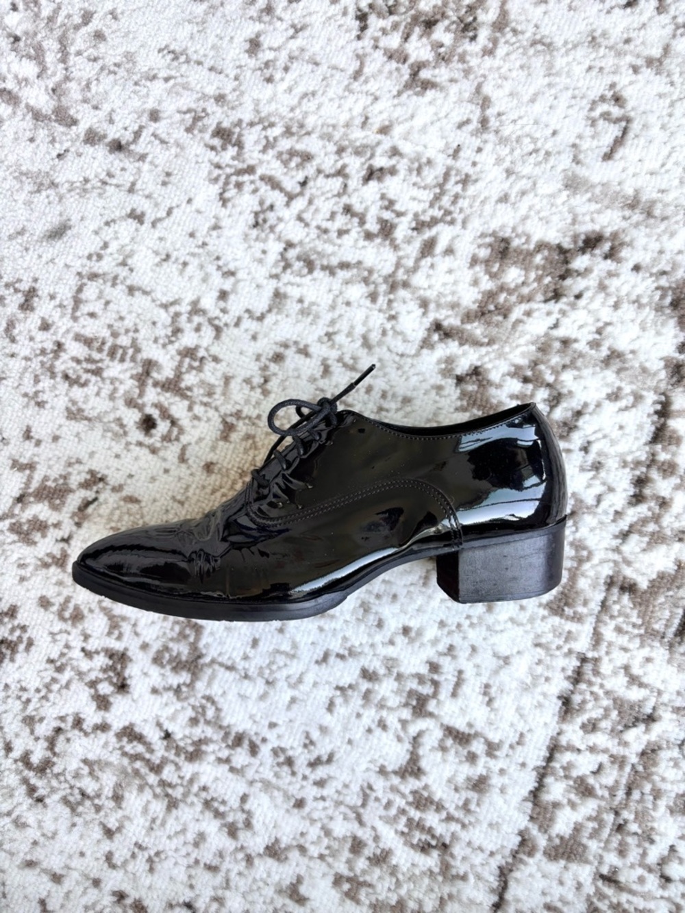 Baldinini Italy Made Pointed Black Patent Leather Oxford Lace-Up Shoes (Size 6) - Picture 2 of 10